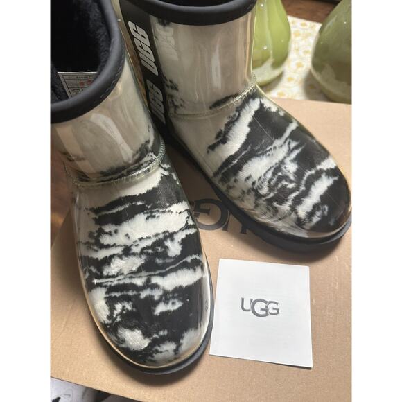 UGG PLUSH Ankle Faux Fur Mini Marble Clear Coated Booties Waterproof 7 - Picture 1 of 16